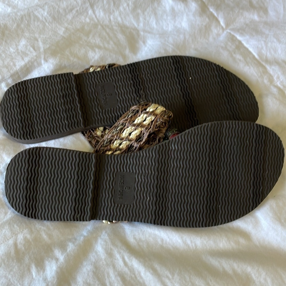 MIXIT Boho Woven|Beaded Flip Flop|Sandal Size 8 - Picture 5 of 6